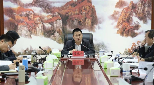 城投集團召開黨委理論學(xué)習(xí)中心組（擴大）會議