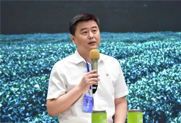 新理念、新時(shí)尚、新方式、新感受——德宇集團(tuán)舉行2022得雨活茶新品發(fā)布推廣會(huì)