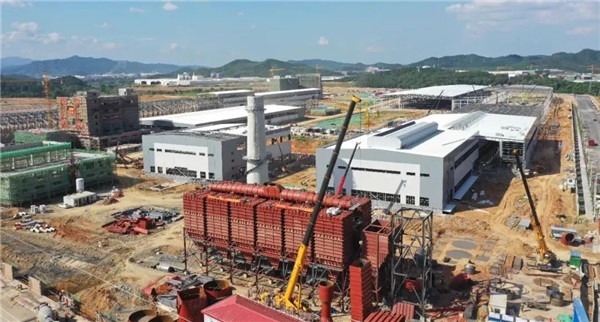 決戰(zhàn)三十天收官 昌南新區(qū)、城投集團(tuán)舉行透光陶瓷項(xiàng)目誓師大會(huì)