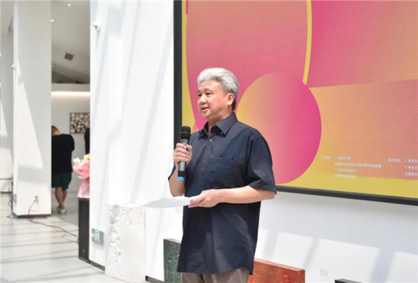 創(chuàng)建東亞文化之都 | 廣州美術(shù)學(xué)院景德鎮(zhèn)創(chuàng)作研究中心開館 暨 “大灣區(qū)視野下的”廣東當(dāng)代陶藝展開幕