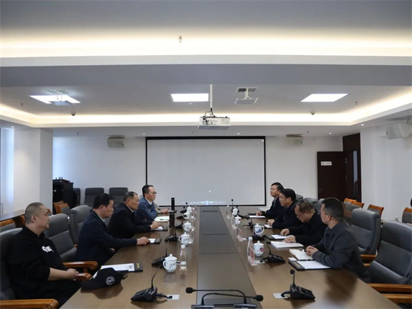 中國五冶集團(tuán)一行蒞臨市城投集團(tuán)調(diào)研座談