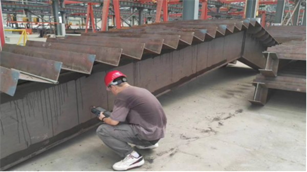 馳城杭蕭綠色建筑有限公司嚴(yán)把產(chǎn)品質(zhì)量關(guān) 鋼結(jié)構(gòu)產(chǎn)品通過第三方檢驗質(zhì)量驗收